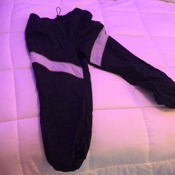 Garage swishy pants size medium - Picture 2 of 3